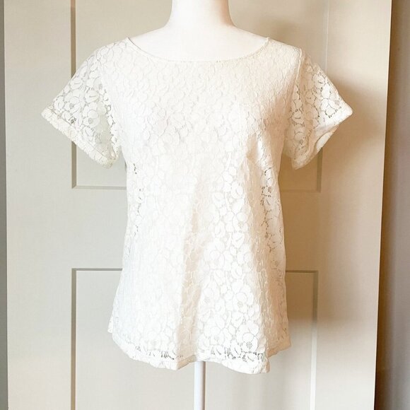 GAP Tops - Women’s  Gap White Lace Shirt Size Small